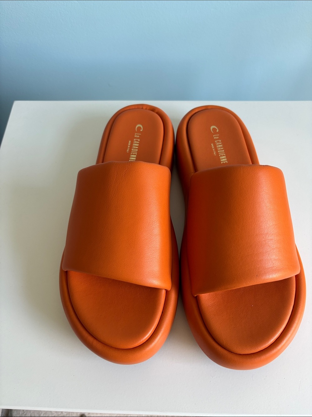 La CANADIENNE Orange Slide Sandals